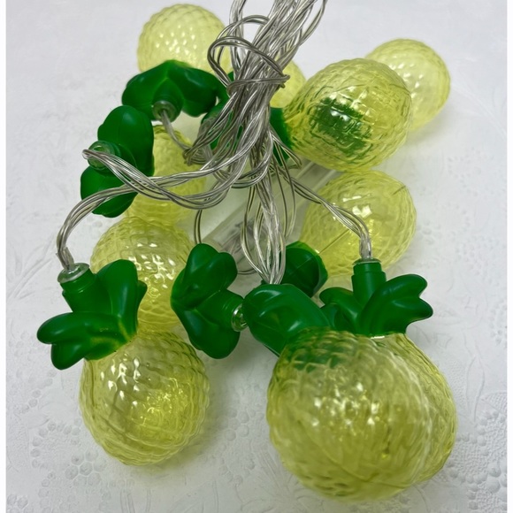 Urban Shop Novelty Decorative Pineapple LED String Lights NIB - Picture 7 of 8